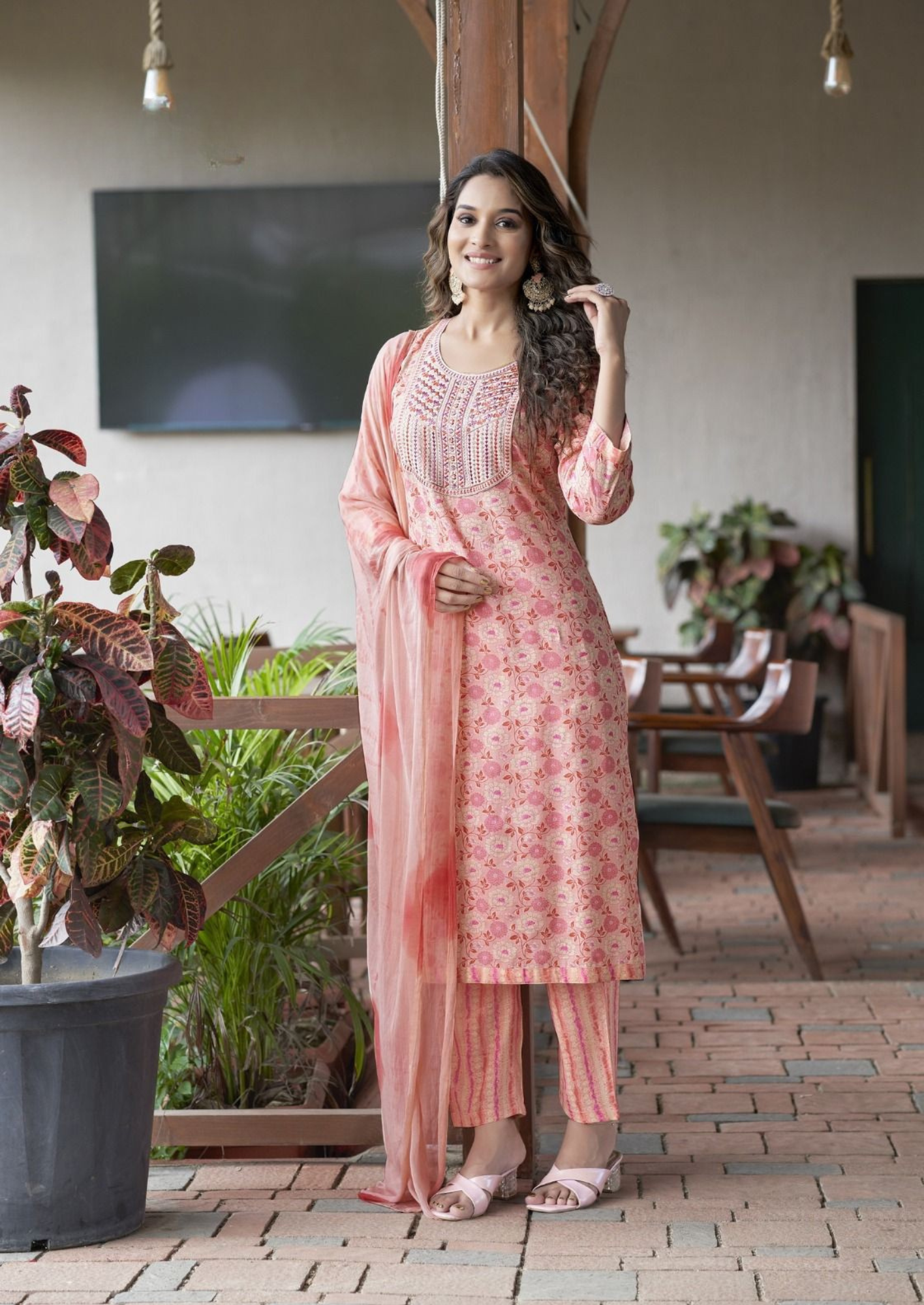 Mystic Shagun Stylish Foil Print Kurti Pant Set with Embroidered Neck