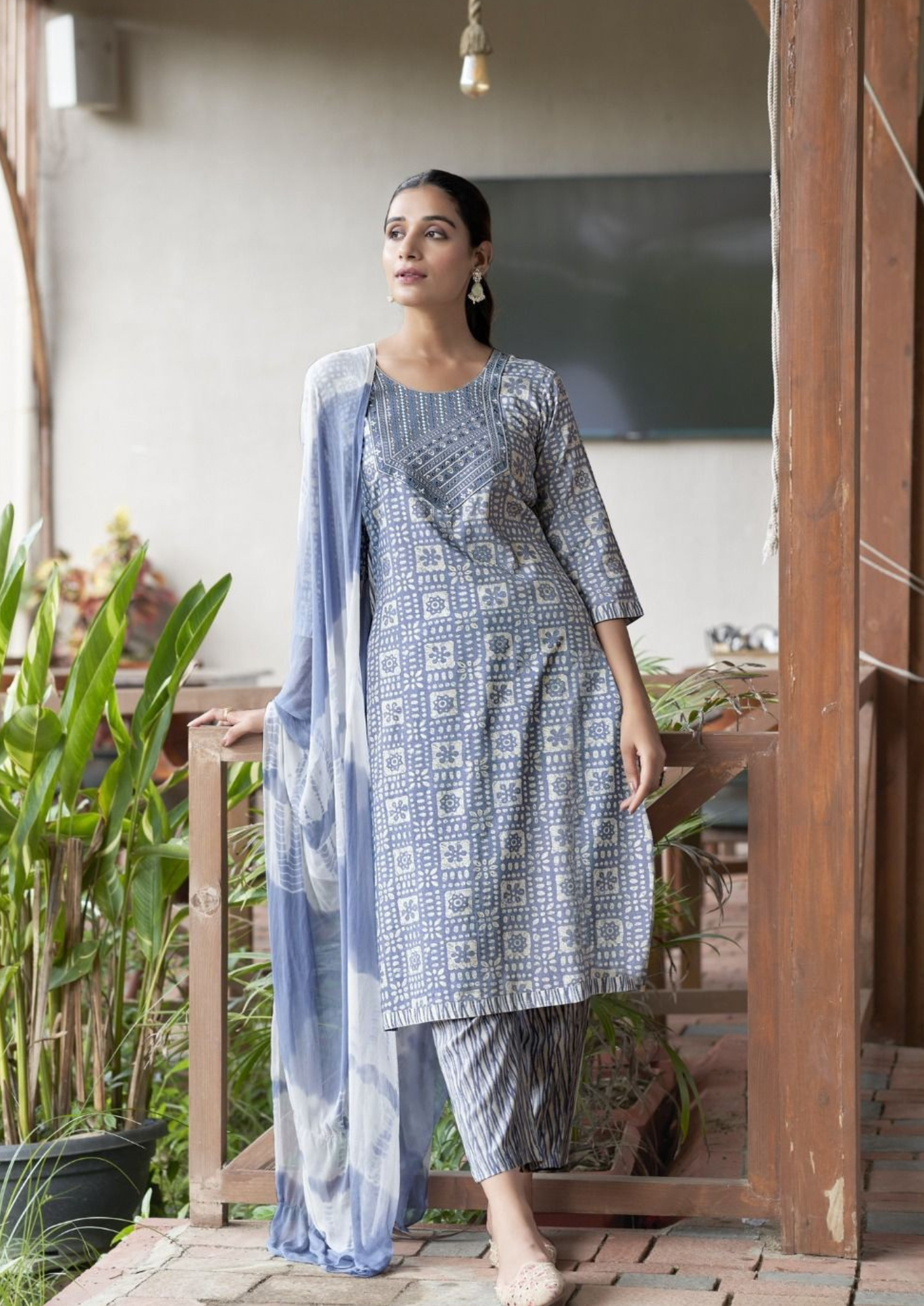 Mystic Shagun Stylish Foil Print Kurti Pant Set with Embroidered Neck