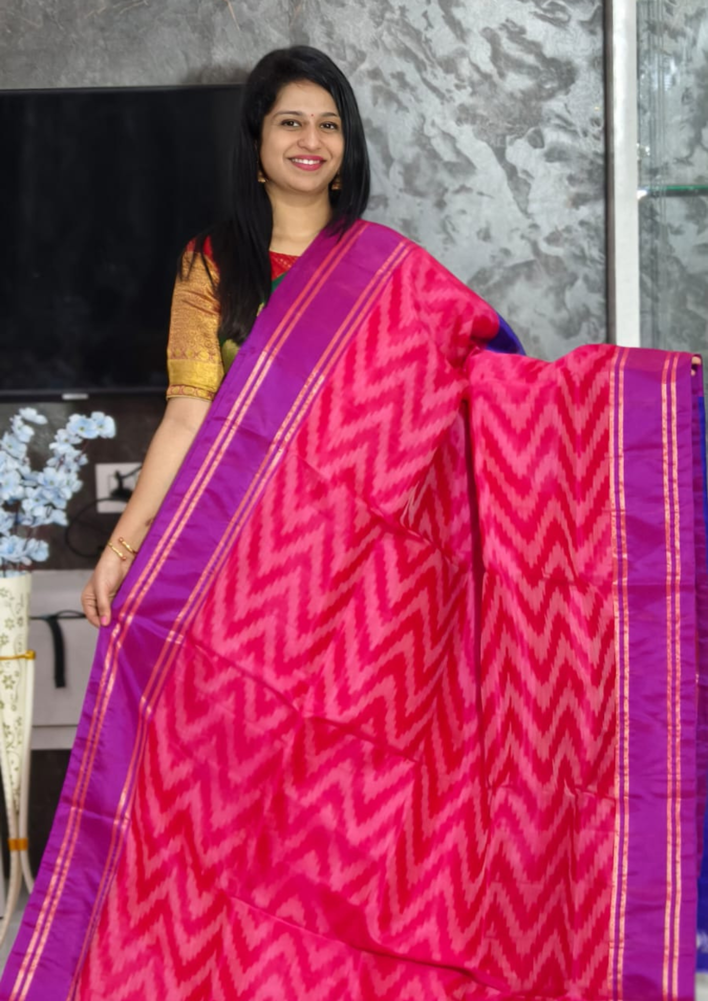 Pure Ikat Semi Silk Saree with Contrast Pallu & Blouse