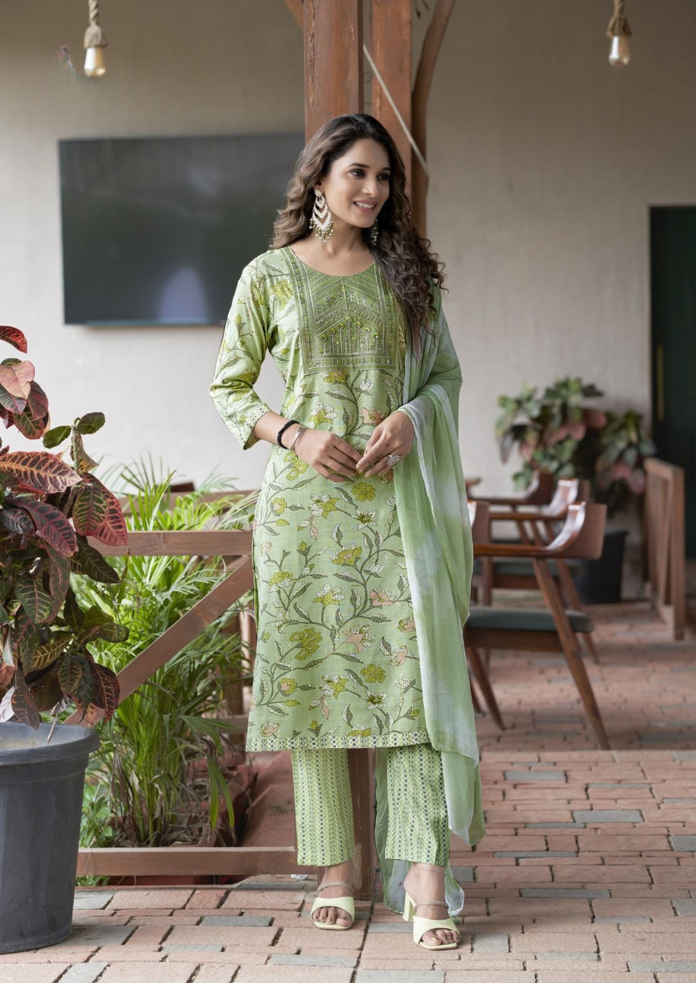 Mystic Shagun Stylish Foil Print Kurti Pant Set with Embroidered Neck