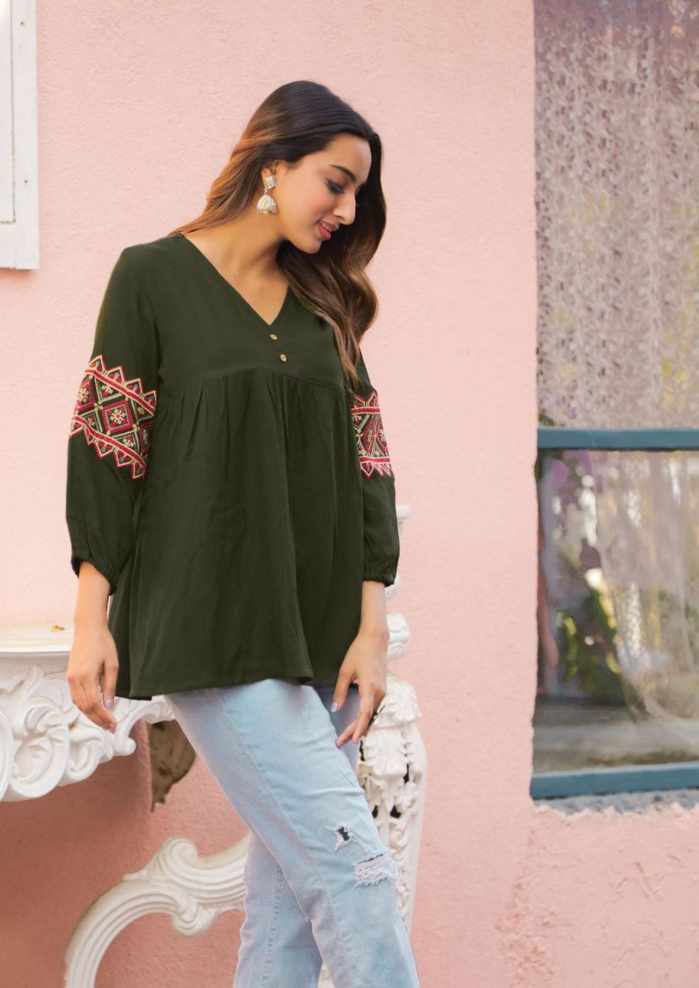 Mittoo Victoria Rayon Wrinkle Short Tunic with Thread Work