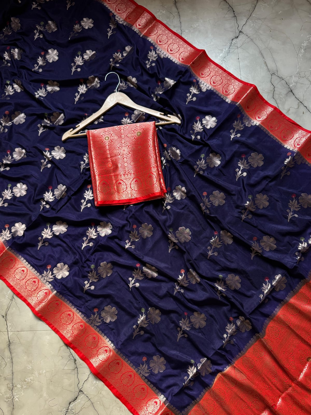 Semi Kanthan Silk Saree (Blue & Red)