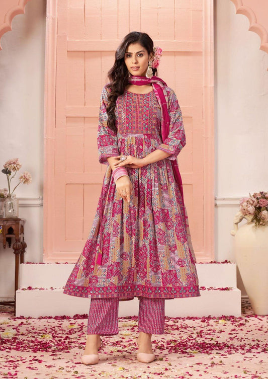 Tanishk Sharanam Pink Geometric Embroidered Kurti & Pant Set