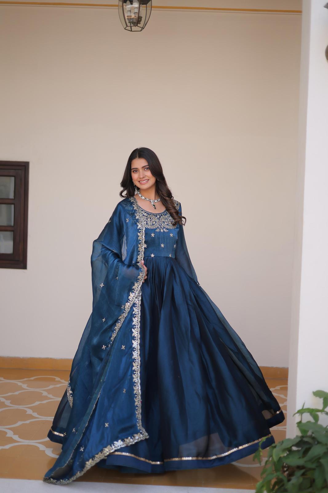 Party wear full length set