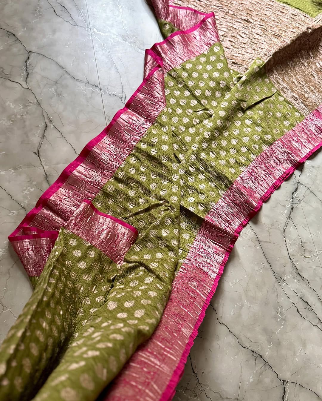 Banarasi Kantan Crush Saree (Green & Pink)