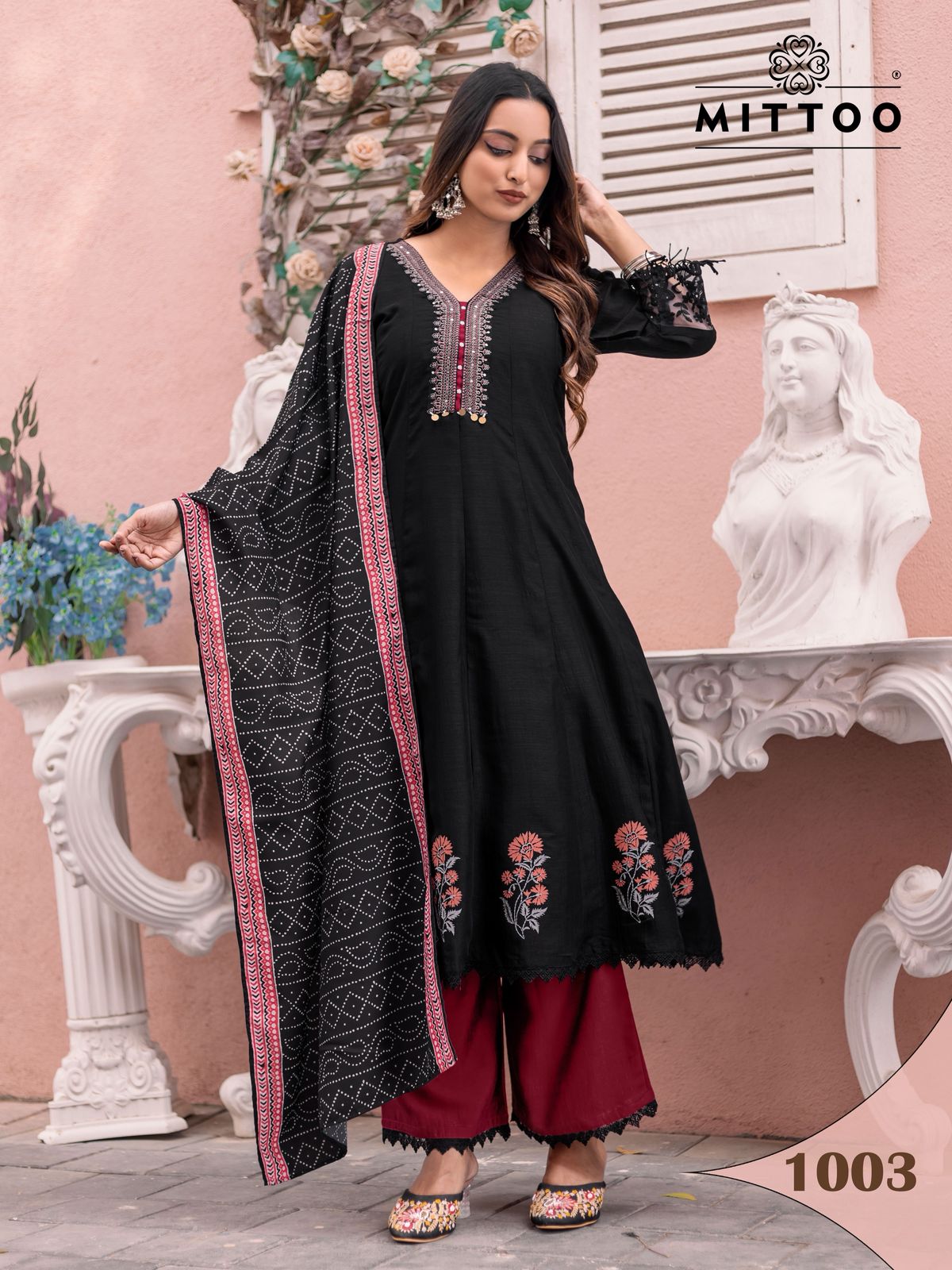 Mittoo Barati Kurti Set