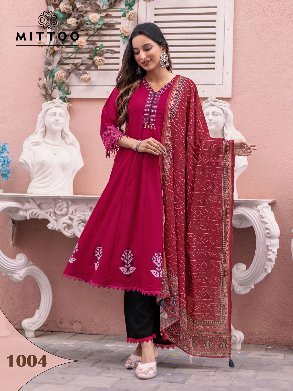 Mittoo Barati Kurti Set
