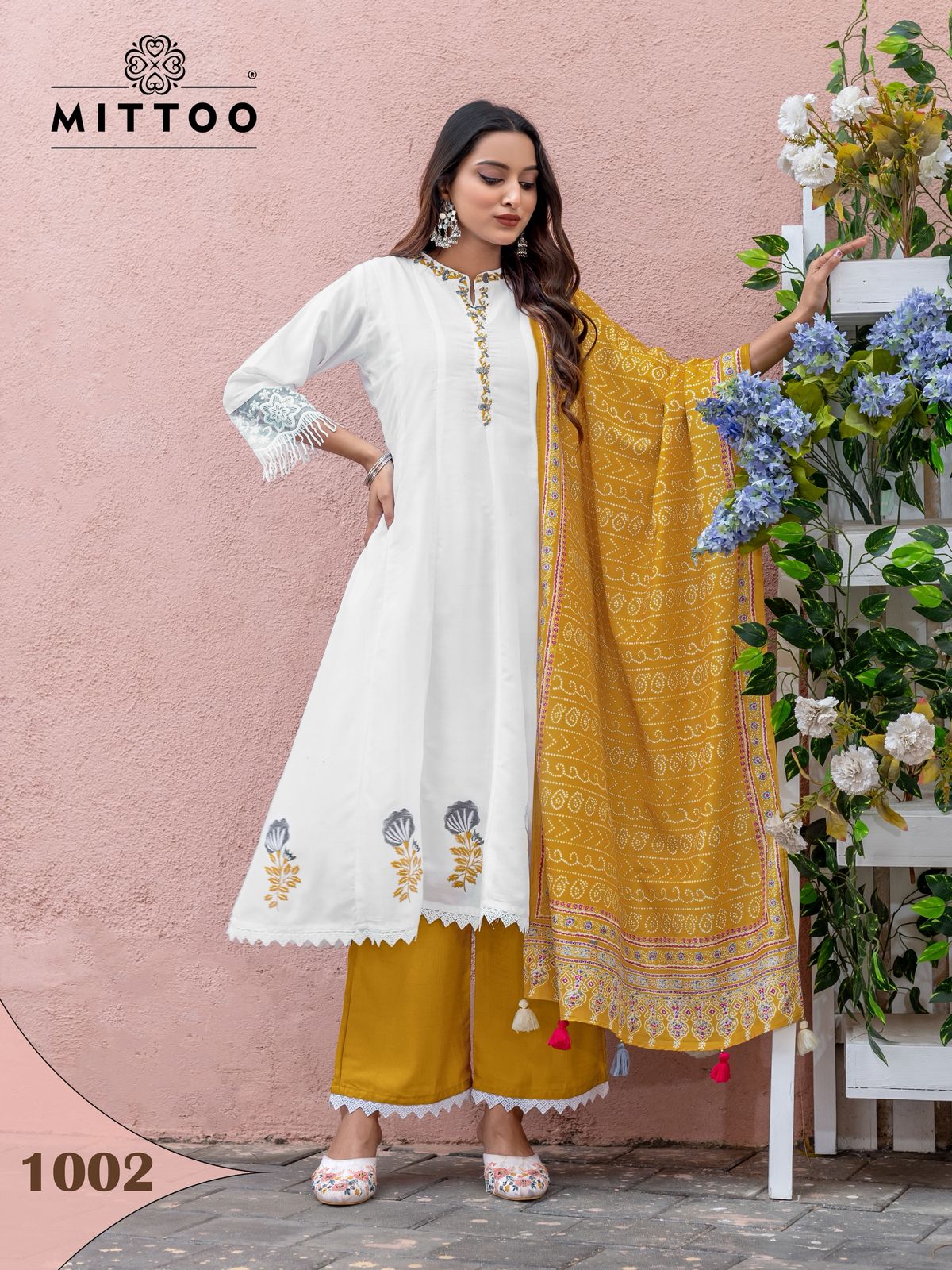 Mittoo Barati Kurti Set