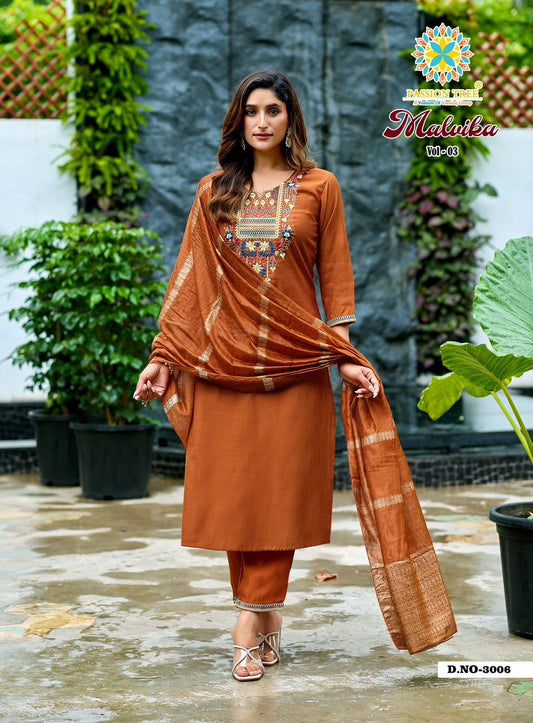 Malvika Kurti Set